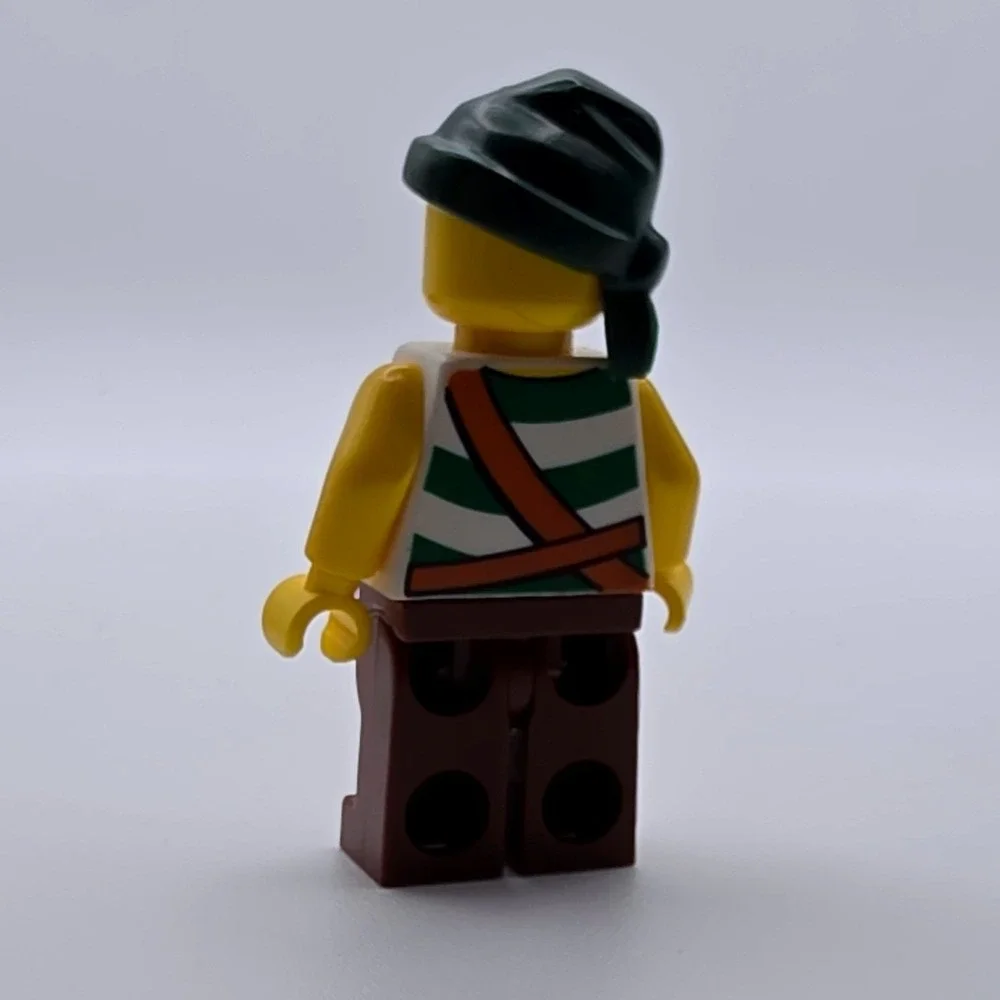 LEGO Pirates II Minifigure One Size Green Brown Excellent Condition Preowned Fig